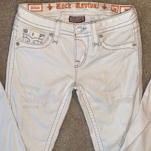 Rock Revival White Skinny Jeans with Clean Stitching